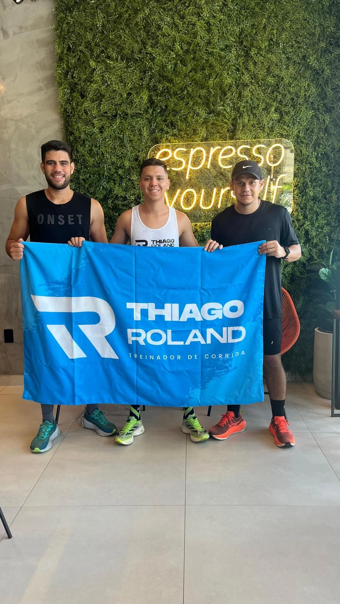 Foto 2 - Thiago Roland